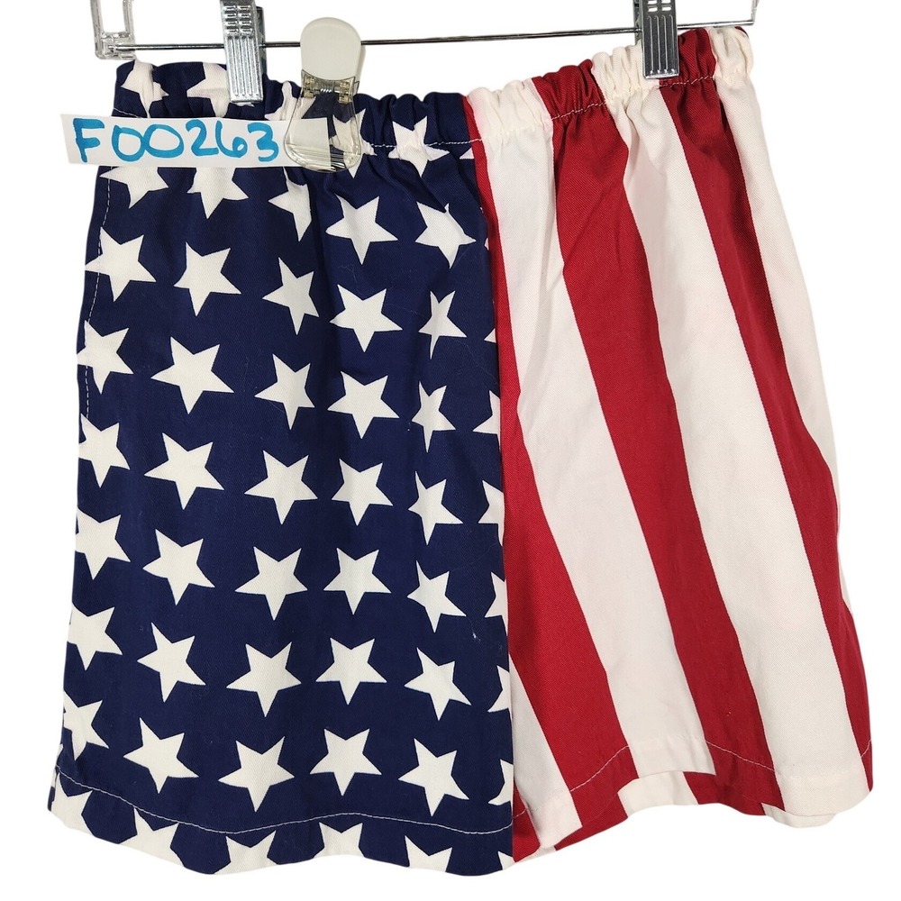 Flag Wear Made in USA 100% Cotton Canvas Red White Blue Stars Stripes Shorts L
